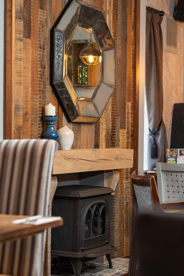 The Churchill By Greene King Inns Royal Wootton Bassett Luaran gambar